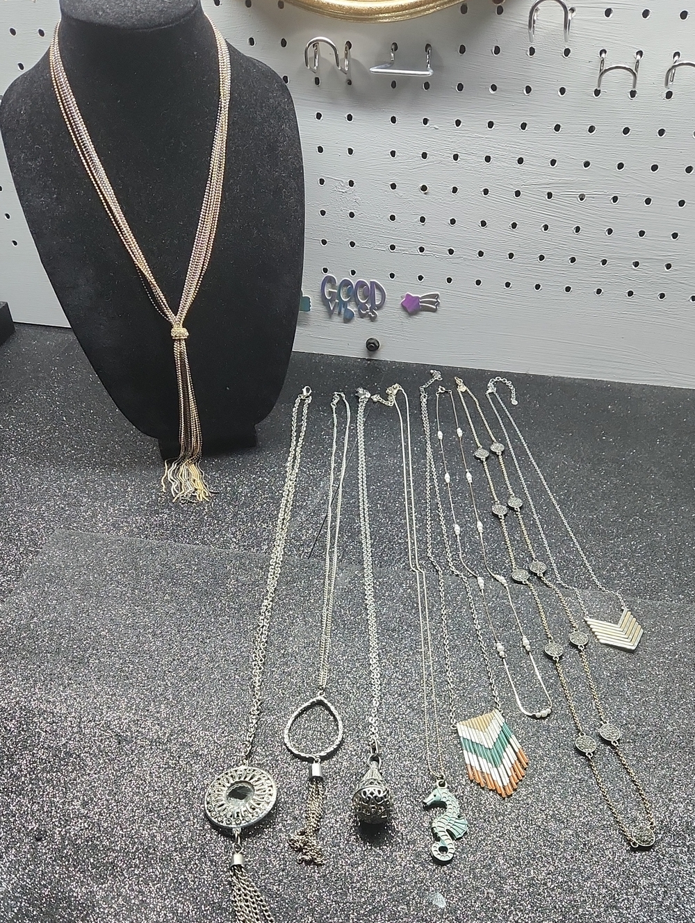 MIXED NECKLACE BUNDLE